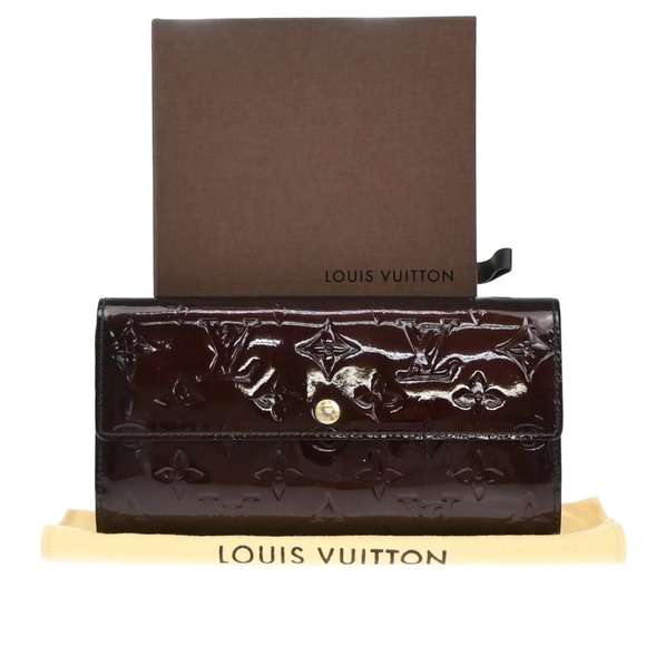 Louis Vuitton Handbags - Authentic Louis Vuitton Vernis   Wallet with Box and Dust Bag Preowned